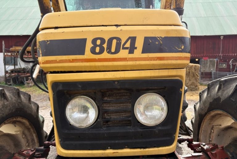 Tractor Marshall 804, Anul 1990 - Imagine 13