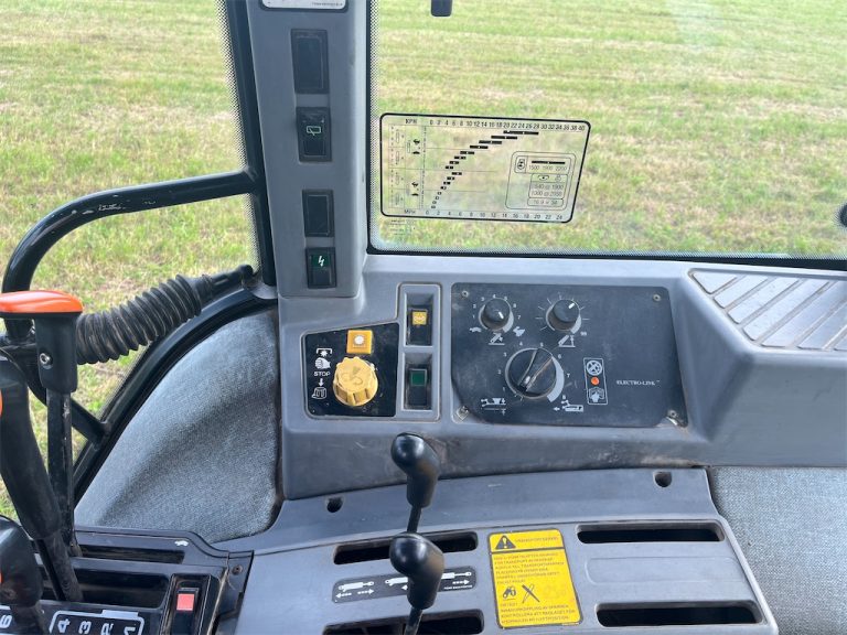 Tractor FORD 5640 SLE, Anul 1992 - Imagine 15