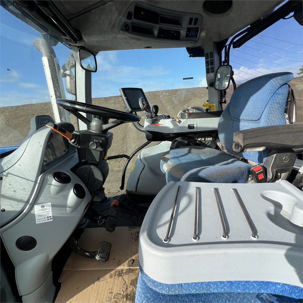 Tractor New Holland T6.160, Anul 2015 - Imagine 16