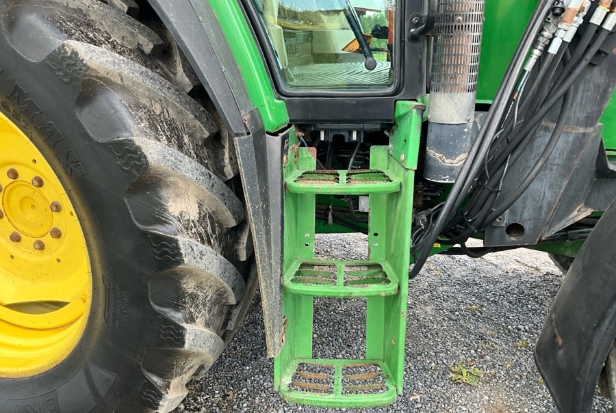 Tractor John Deere 6910S, Anul 2001 - Imagine 12