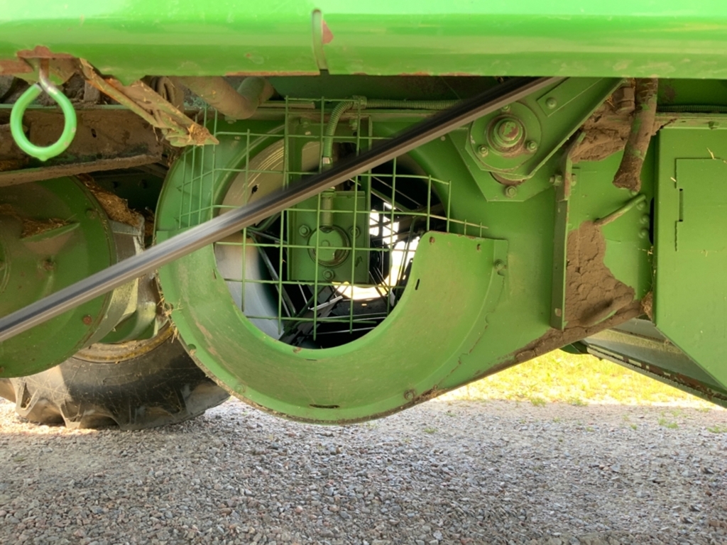 Combină agricolă John Deere 1055, Anul 1989 - Imagine 16