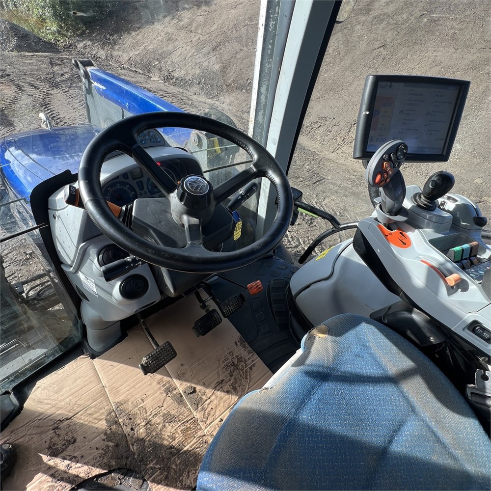 Tractor New Holland T6.160, Anul 2015 - Imagine 18