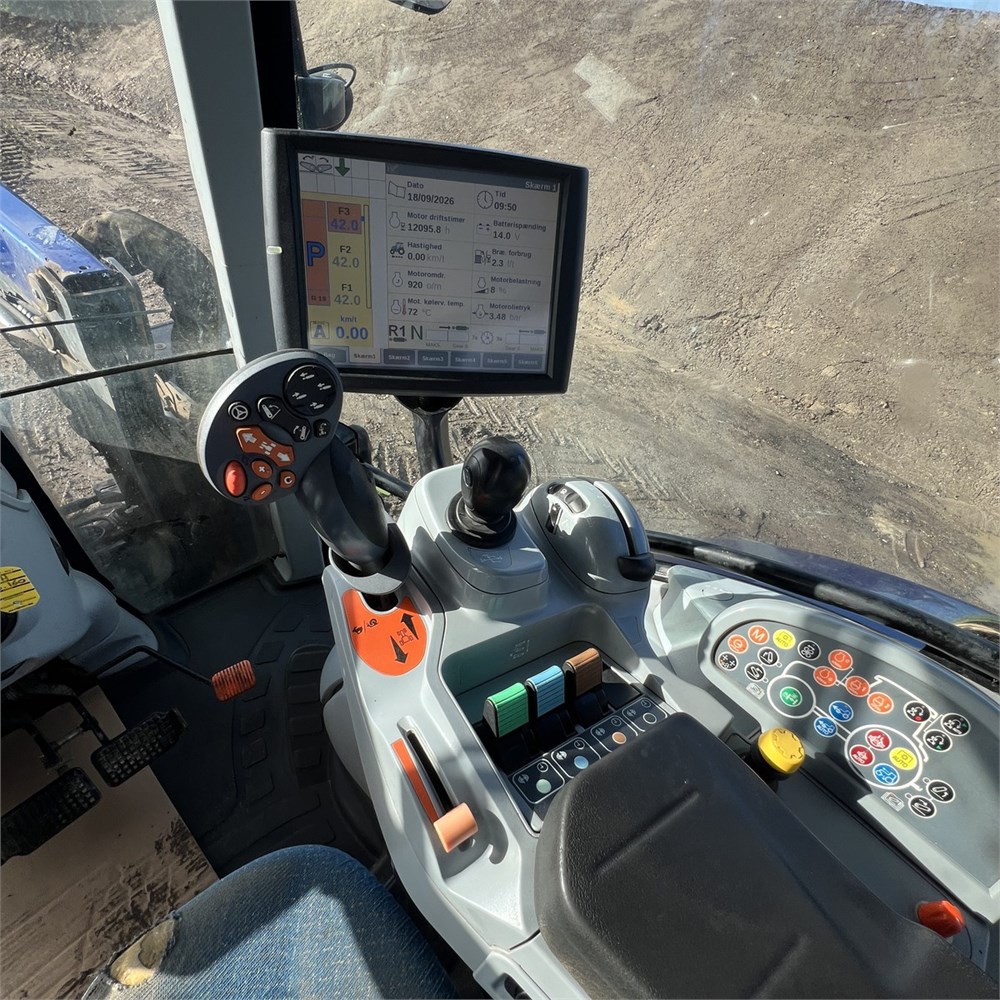 Tractor New Holland T6.160, Anul 2015 - Imagine 19