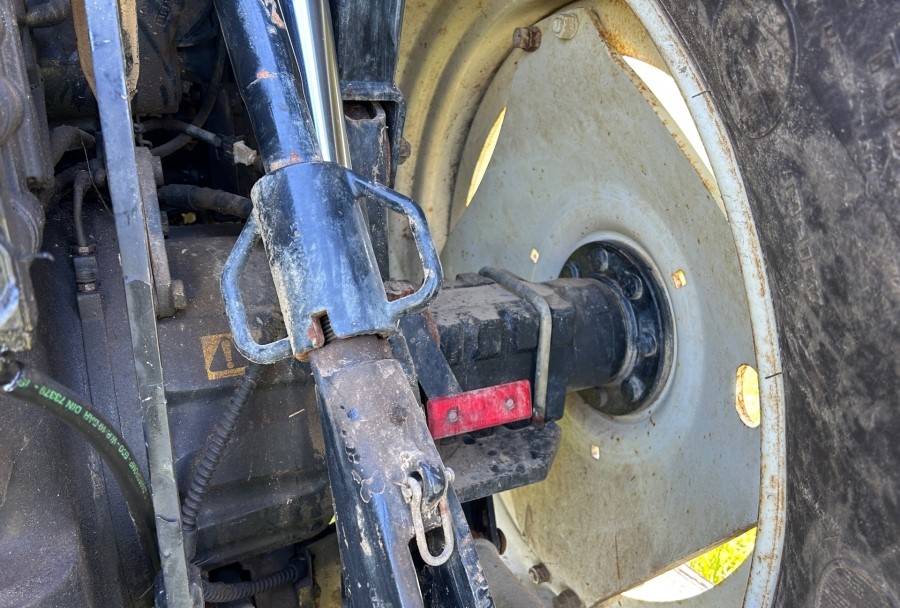 Tractor New Holland TS 115, Anul 2003 - Imagine 20