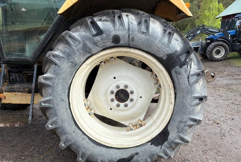 Tractor Marshall 804, Anul 1990 - Imagine 22