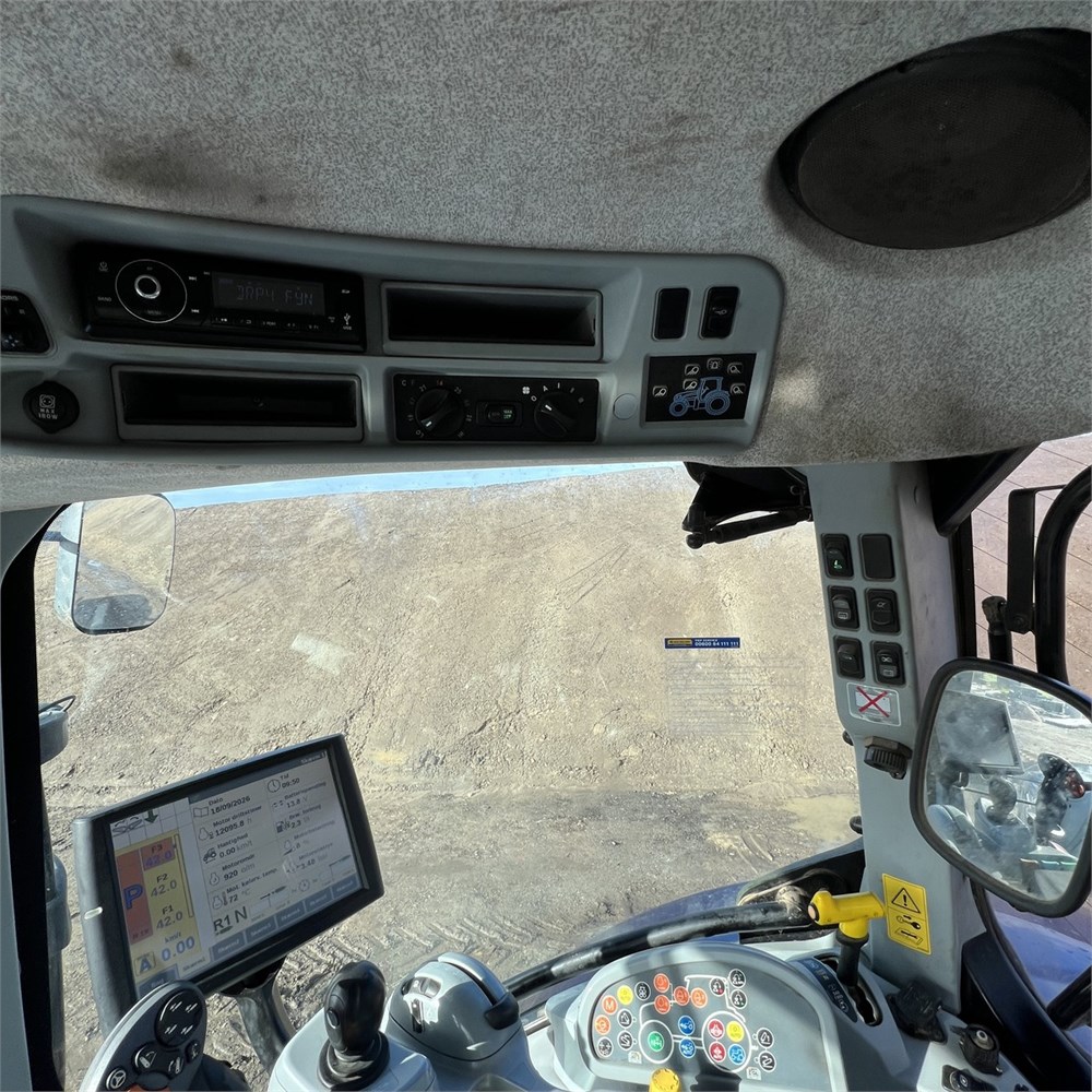 Tractor New Holland T6.160, Anul 2015 - Imagine 21