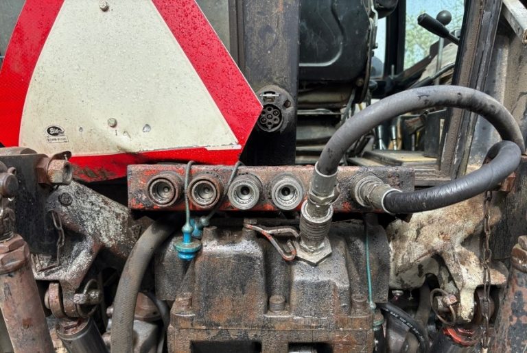 Tractor Marshall 804, Anul 1990 - Imagine 24