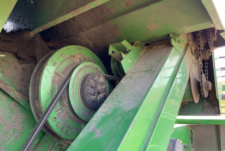 Combină agricolă John Deere 1055, Anul 1989 - Imagine 24