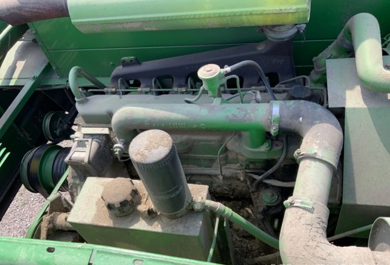 Combină agricolă John Deere 1055, Anul 1989 - Imagine 25