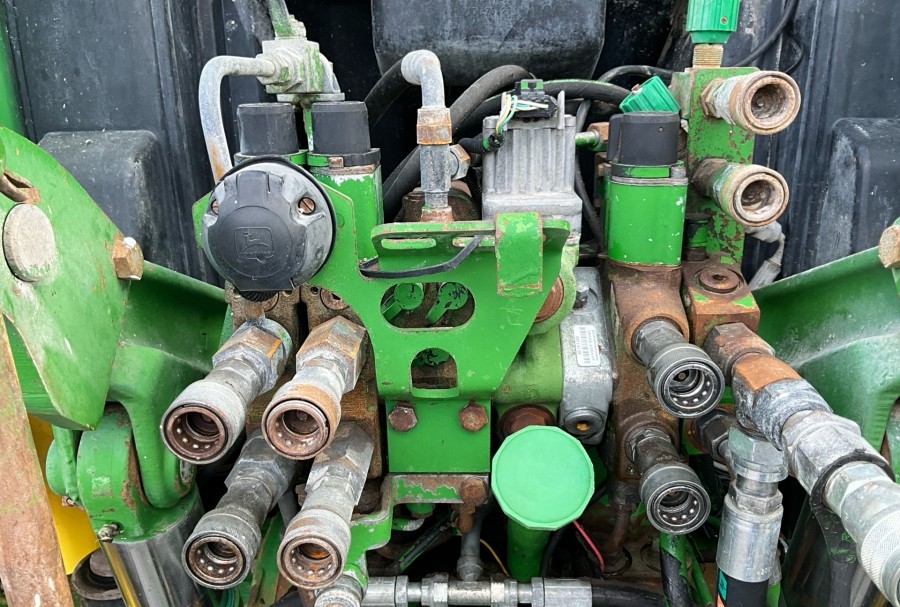 Tractor John Deere 6910S, Anul 2001 - Imagine 23