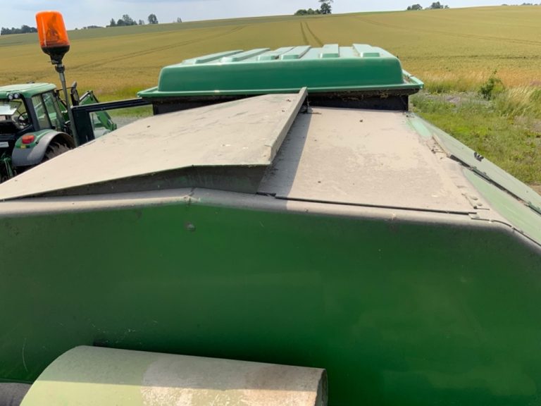 Combină agricolă John Deere 1055, Anul 1989 - Imagine 27