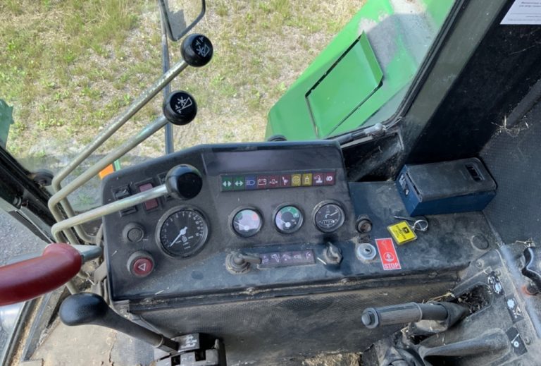 Combină agricolă John Deere 1055, Anul 1989 - Imagine 30