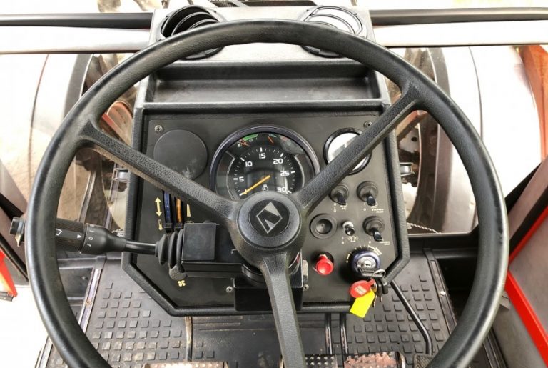 Tractor Valmet 505, Anul 1985 - Imagine 34