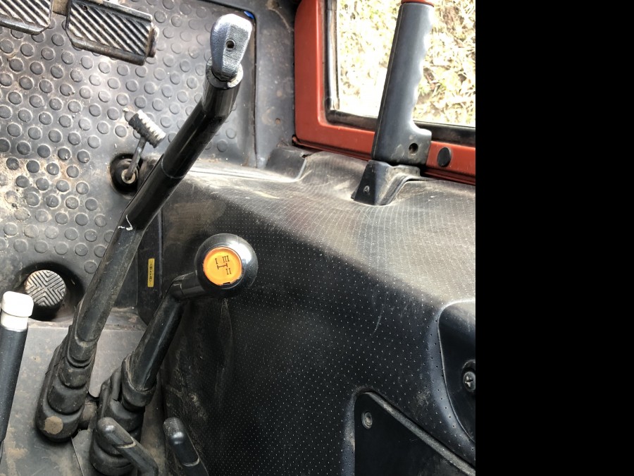 Tractor New Holland 110-90, Anul 1998 - Imagine 35