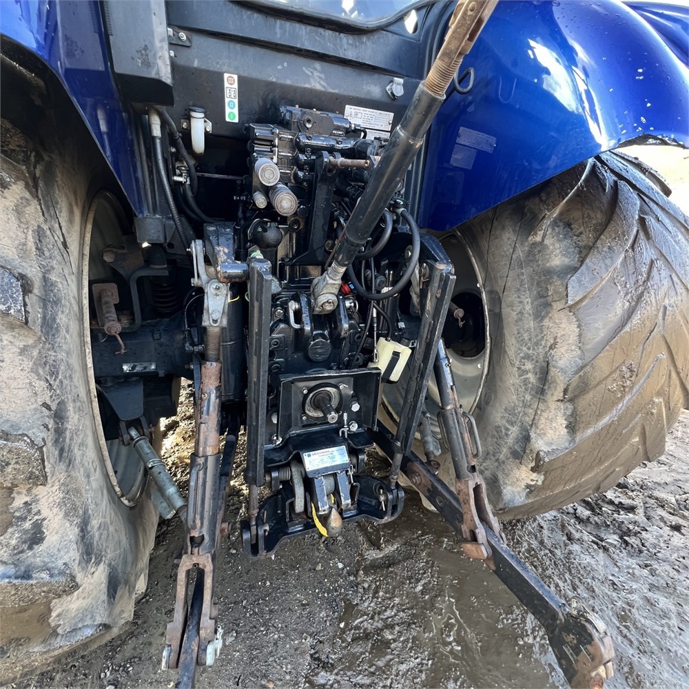 Tractor New Holland T6.160, Anul 2015 - Imagine 36