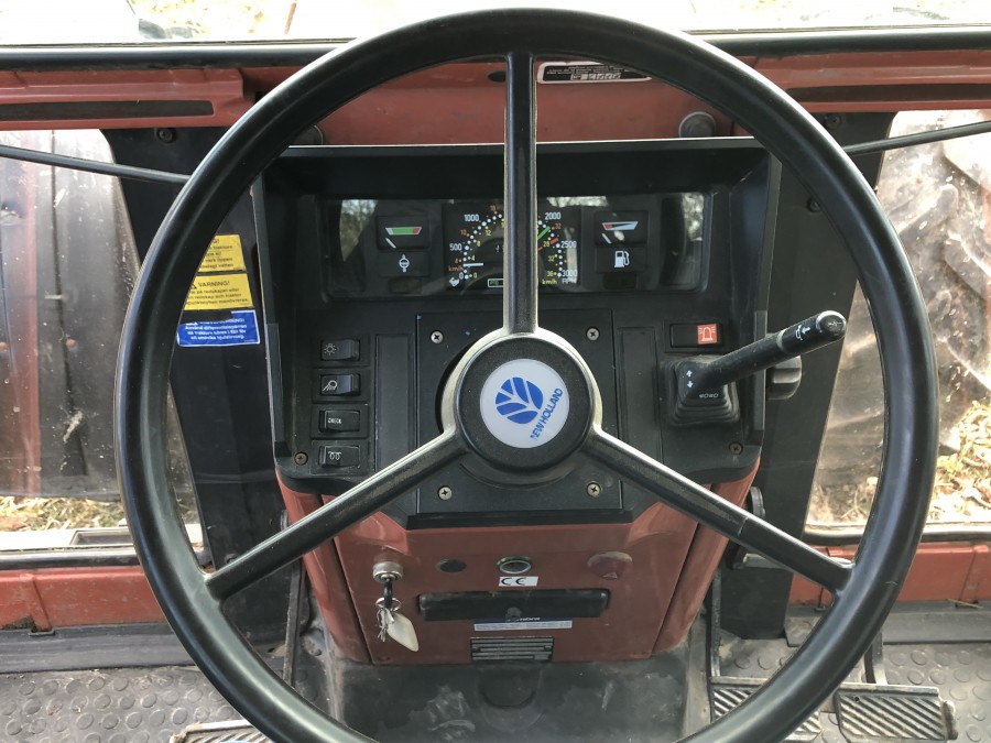 Tractor New Holland 110-90, Anul 1998 - Imagine 37
