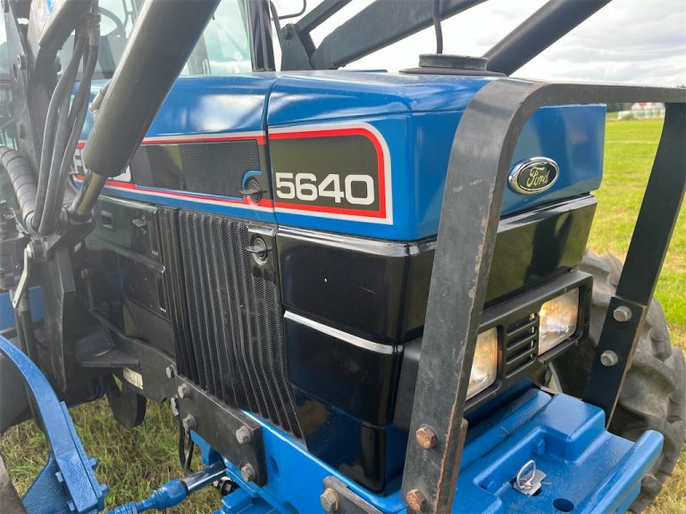 Tractor FORD 5640 SLE, Anul 1992 - Imagine 37