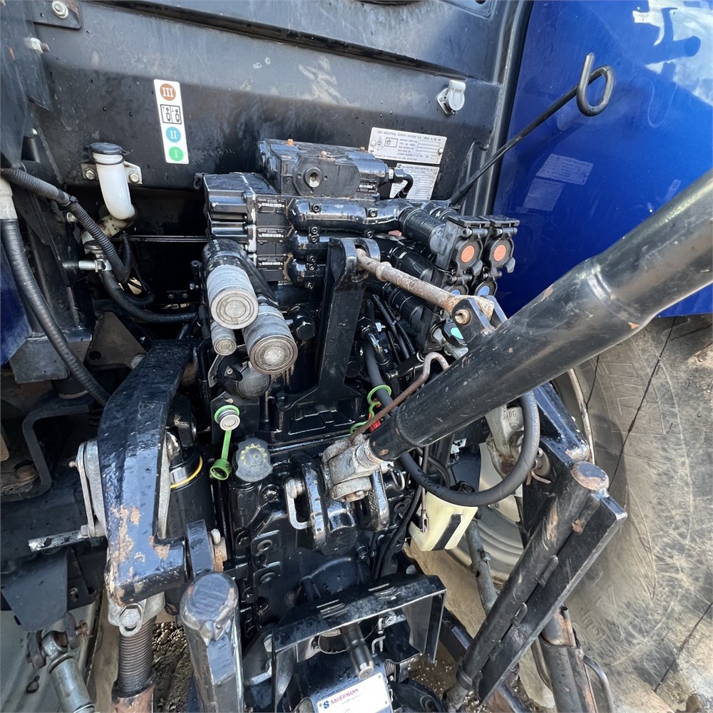 Tractor New Holland T6.160, Anul 2015 - Imagine 38