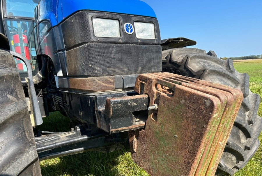 Tractor New Holland TS 115, Anul 2003 - Imagine 48