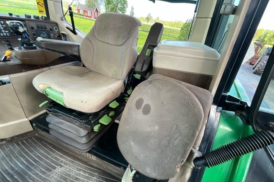 Tractor John Deere 6910S, Anul 2001 - Imagine 54